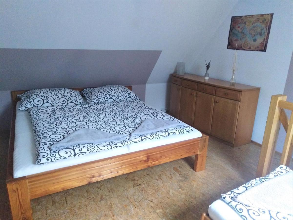 Penzion U Dvojice Nove Mesto na Morave Buitenkant foto