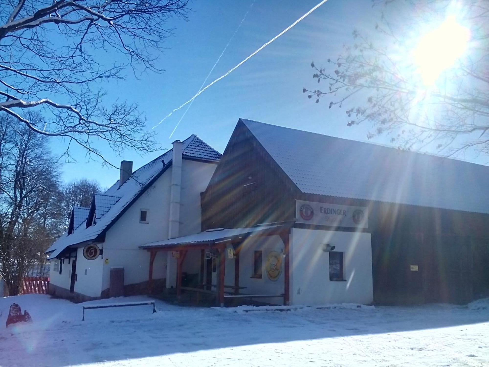 Penzion U Dvojice Hotel Nove Mesto na Morave Buitenkant foto