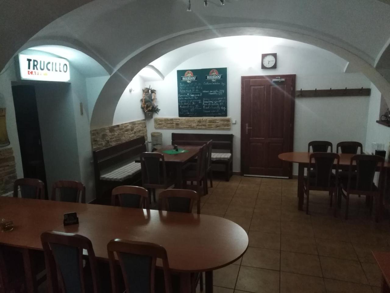 Penzion U Dvojice Nove Mesto na Morave Buitenkant foto